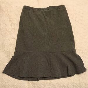 Loft plaid gray / tan fully lined midi length skirt with flirty bottom hem (6)